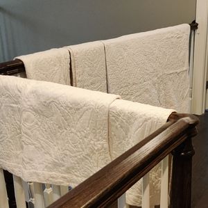 Pottery Barn King Duvet cover and Shams